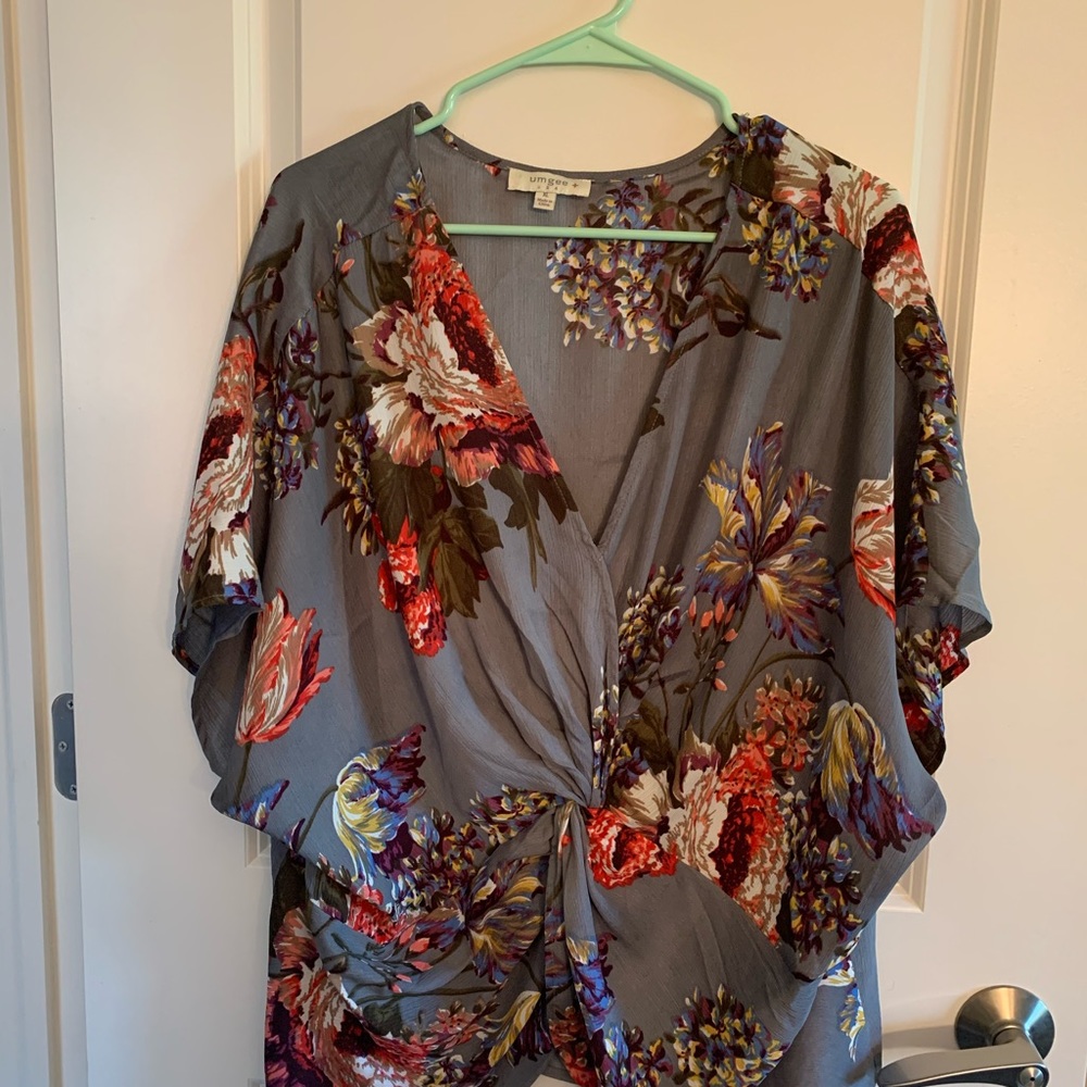 Chic Soul Top - Picture 3 of 3